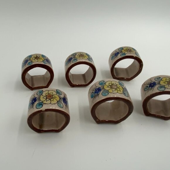Set of 6 Vintage Signed Tonala Mexico Ceramic Napkin Rings Floral Hand Painted - Picture 5 of 10